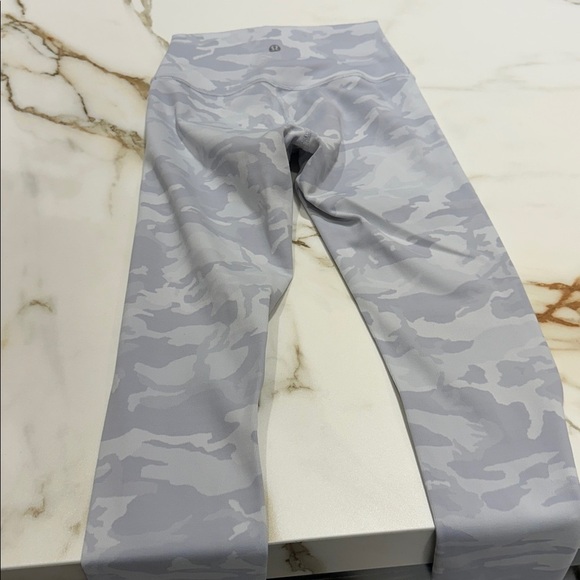 Lululemon Camouflage High-Waisted Leggings - Picture 5 of 5